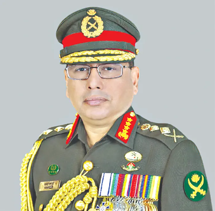 সেনাবাহিনী প্রধানের ঢাকেশ্বরী মন্দির পরিদর্শন