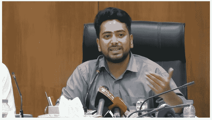 গণহত্যার পক্ষে কাজ করা গণমাধ্যমের বিচার হবে: উপদেষ্টা নাহিদ