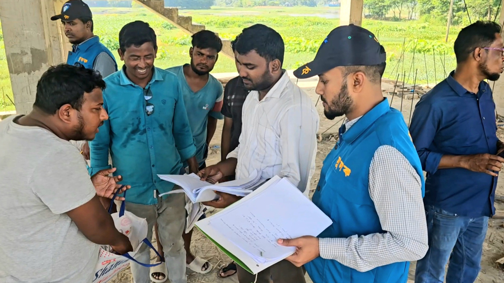 স্টেডিয়াম নির্মাণকাজে অনিয়মের অভিযোগ, দুদকের অভিযান