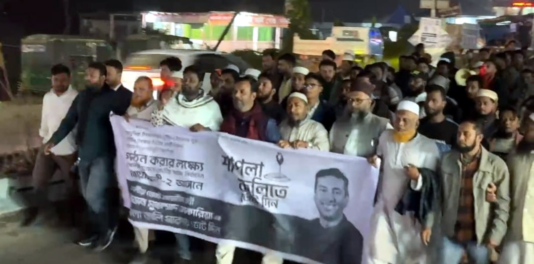 সেনবাগে ১০দলীয় জোটের প্রার্থী সুলতান জাকারিয়ার শাপলাকলির সমর্থনে মিছিল 