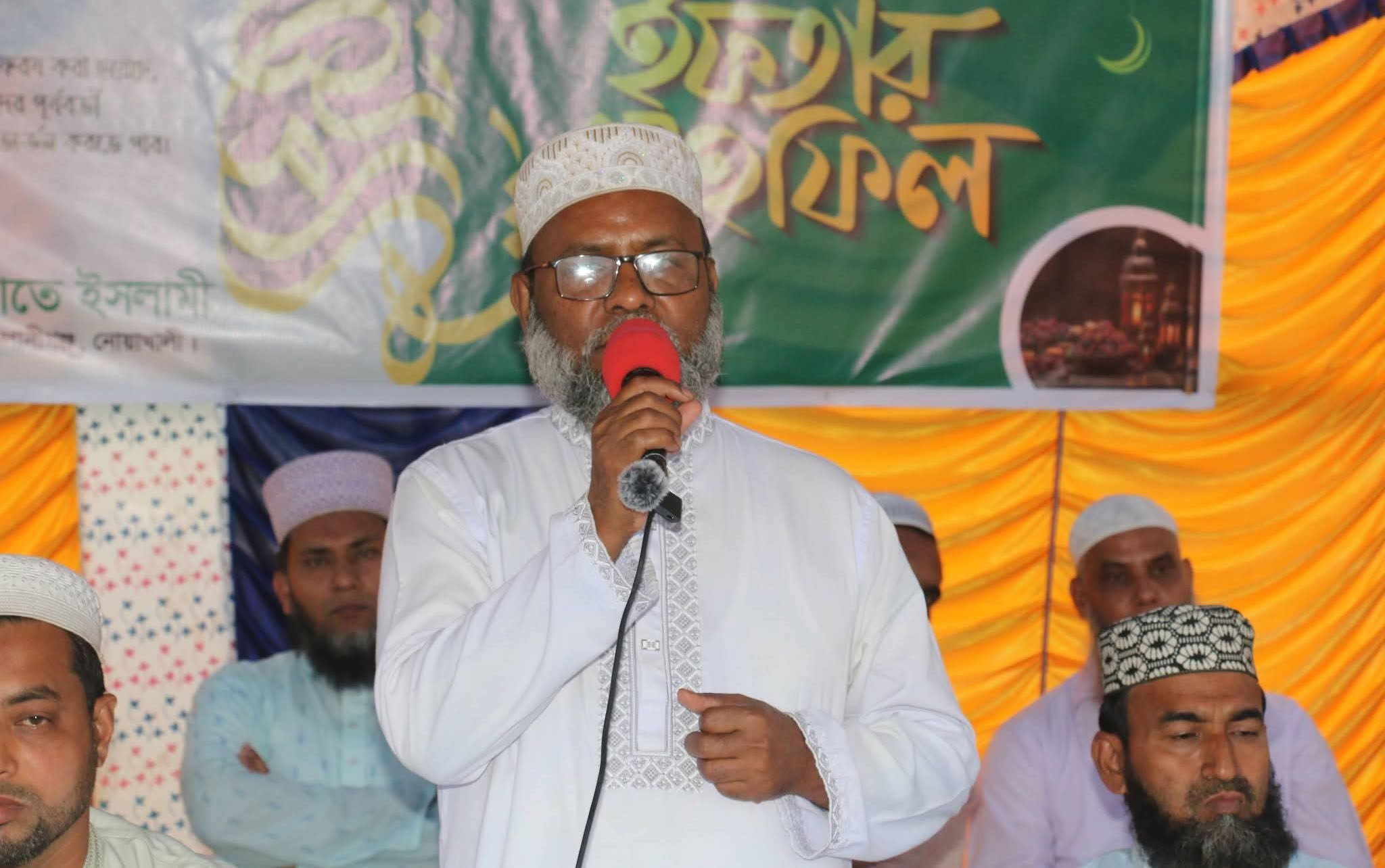 চরপার্বতী ইউনিয়ন জামায়াতে ইসলামীর উদ্যোগে ইফতার মাহফিল অনুষ্ঠিত