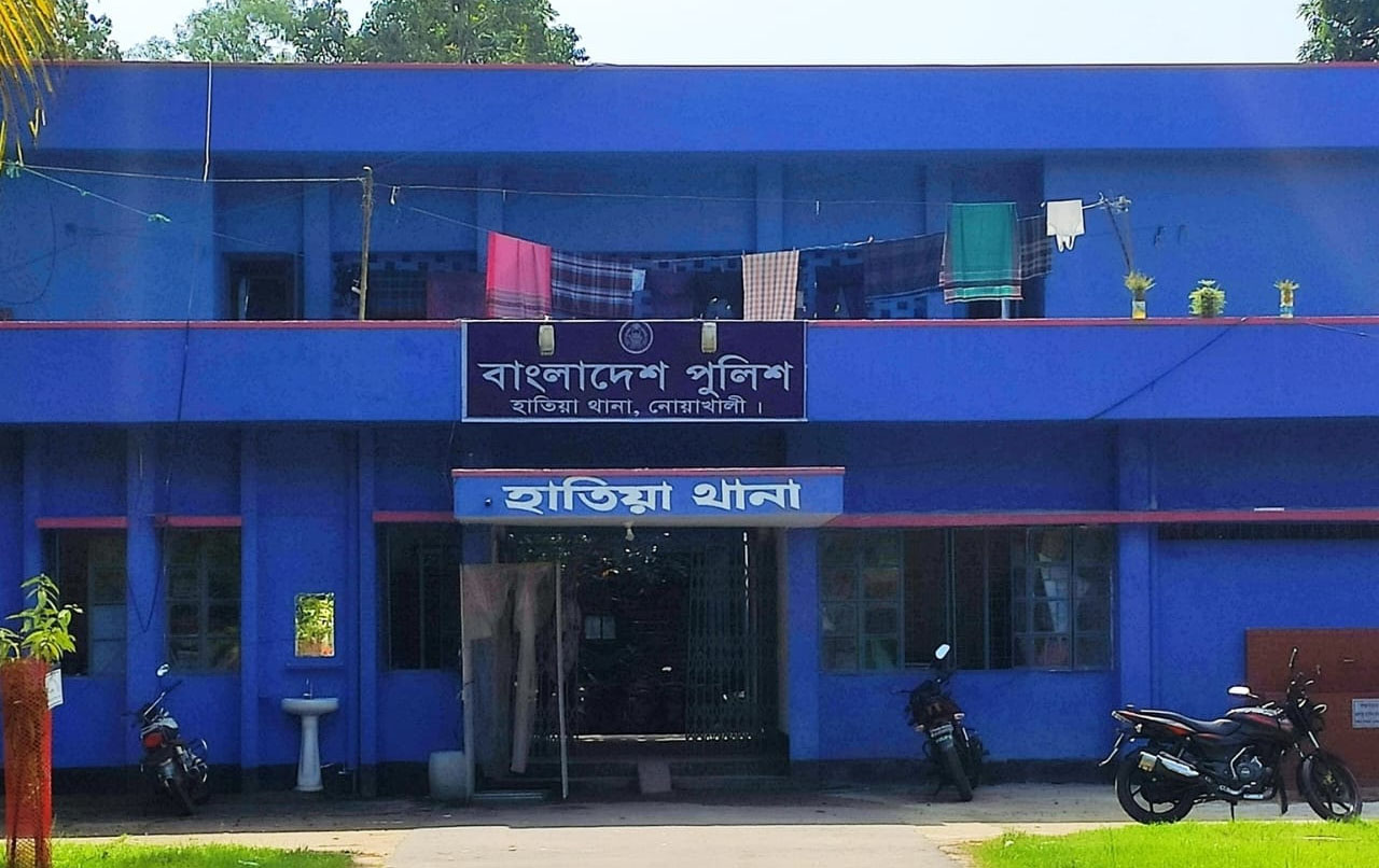 স্ত্রীকে পিটিয়ে হত্যা, লাশ ফেলে পালালেন স্বামী