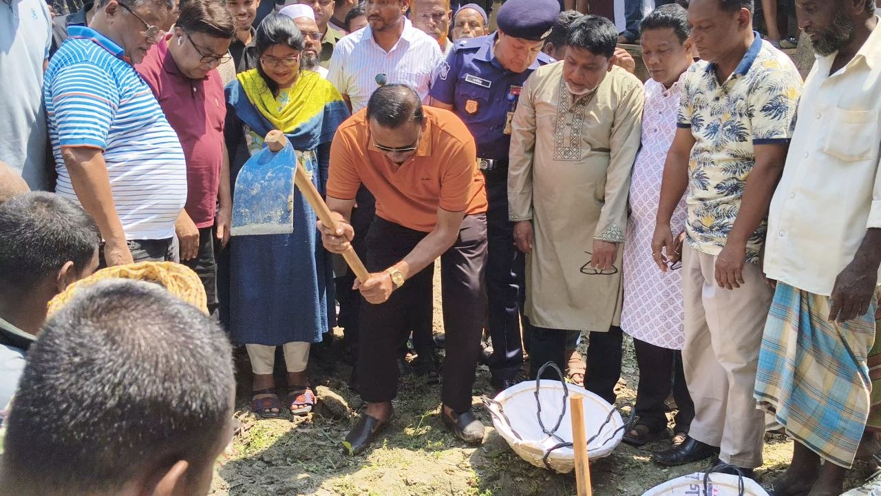কেউ যদি সরকারি জমি দখল করে থাকে অবশ্যই উদ্ধার করতে হবে: মাহবুব উদ্দিন খোকন